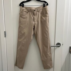 Lululemon ABC pant